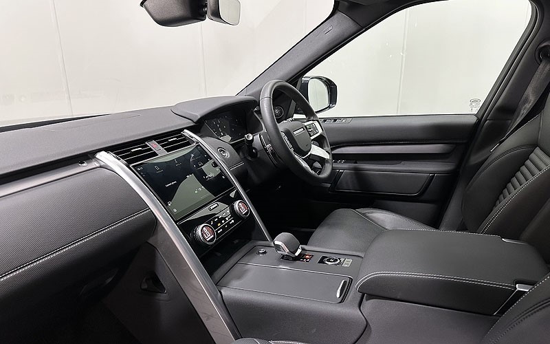 2025 (25) LAND ROVER DISCOVERY 3.0 D350 Dynamic SE 5dr Auto 5275105