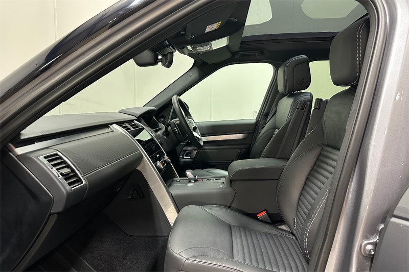 2025 (25) LAND ROVER DISCOVERY 3.0 D350 Dynamic SE 5dr Auto 5275072