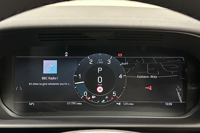 2025 (25) LAND ROVER DISCOVERY 3.0 D350 Dynamic SE 5dr Auto 5275093