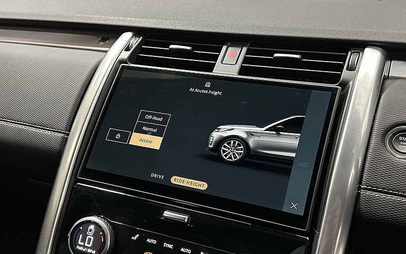 2025 (25) LAND ROVER DISCOVERY 3.0 D350 Dynamic SE 5dr Auto 5275101