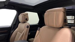 2025 (74) Land Rover Discovery Diesel Sw 3.0 D350 Dynamic HSE 5dr Auto 5290973