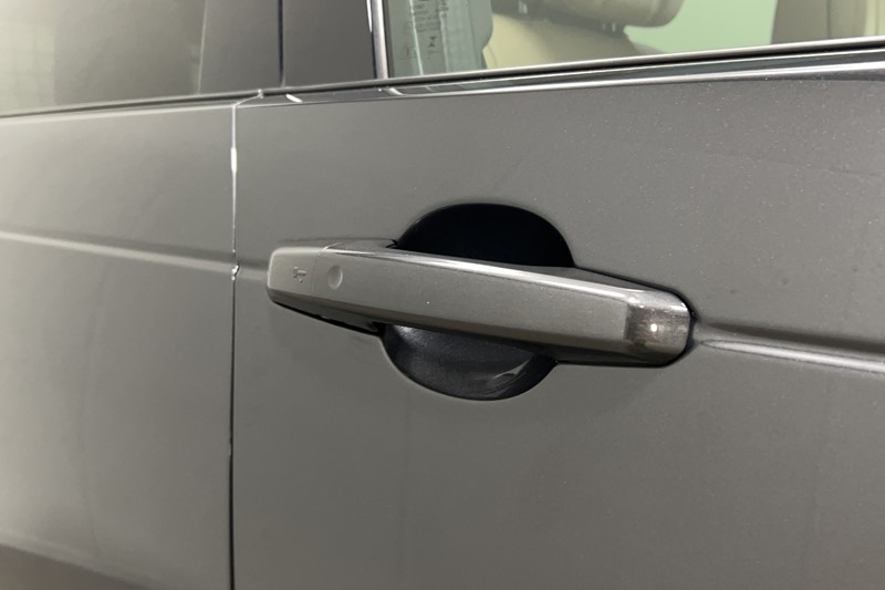 2025 (74) Land Rover Discovery Diesel Sw 3.0 D350 Dynamic HSE 5dr Auto 5290989