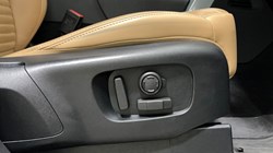 2025 (74) Land Rover Discovery Diesel Sw 3.0 D350 Dynamic HSE 5dr Auto 5290953