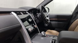 2025 (74) Land Rover Discovery Diesel Sw 3.0 D350 Dynamic HSE 5dr Auto 5290972