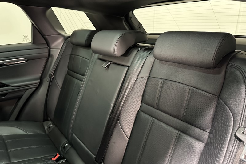 2023 (23) LAND ROVER RANGE ROVER EVOQUE 1.5 P300e Evoque Edition 5dr Auto 5268463