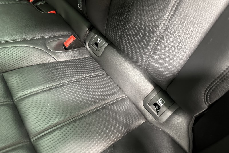 2023 (23) LAND ROVER RANGE ROVER EVOQUE 1.5 P300e Evoque Edition 5dr Auto 5268462