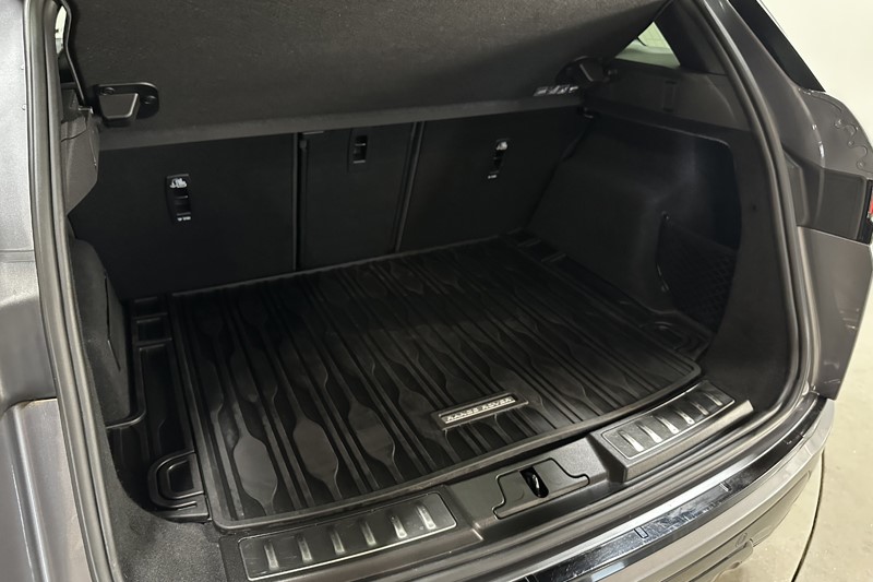 2023 (23) LAND ROVER RANGE ROVER EVOQUE 1.5 P300e Evoque Edition 5dr Auto 5268467