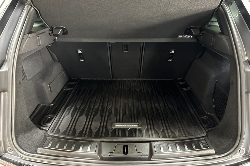 2023 (23) LAND ROVER RANGE ROVER EVOQUE 1.5 P300e Evoque Edition 5dr Auto 5268466