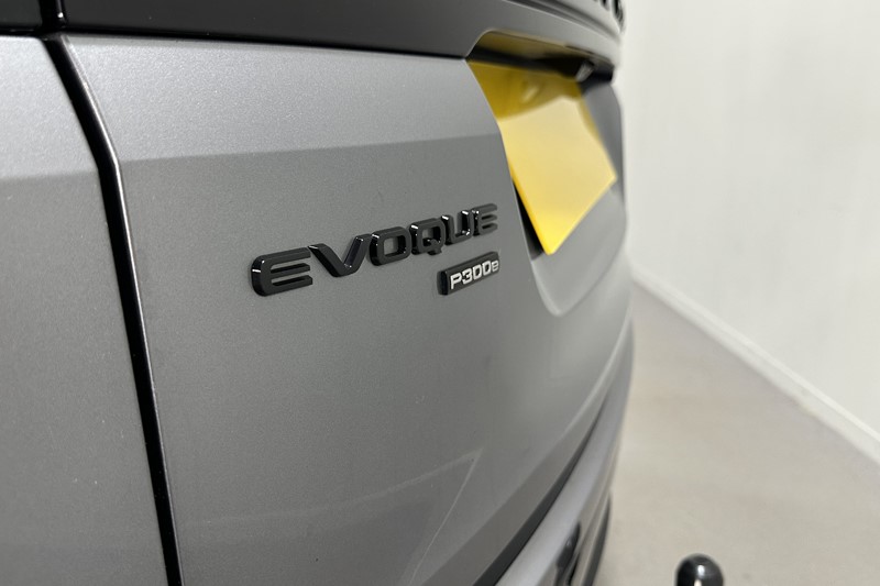 2023 (23) LAND ROVER RANGE ROVER EVOQUE 1.5 P300e Evoque Edition 5dr Auto 5268471