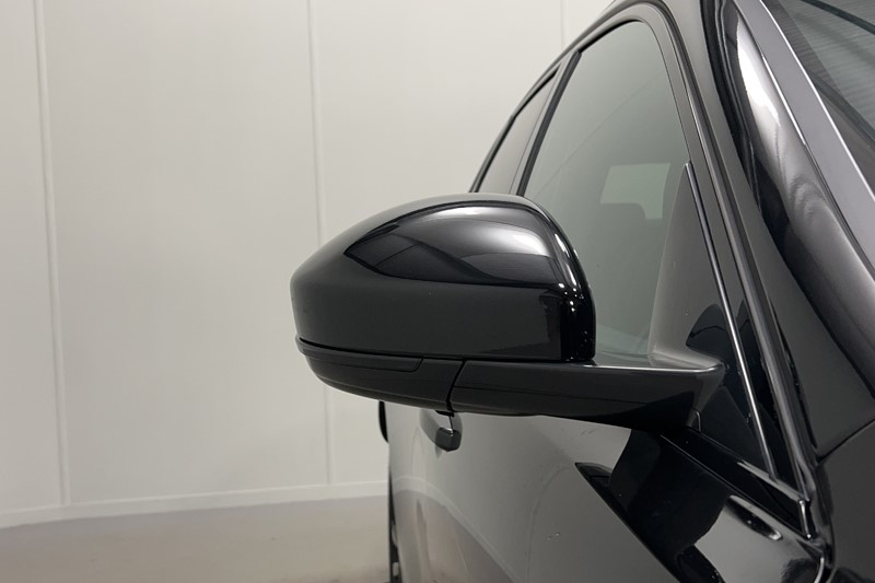 2024 (24) JAGUAR F-PACE 2.0 D200 R-Dynamic SE Black 5dr Auto AWD 5272997