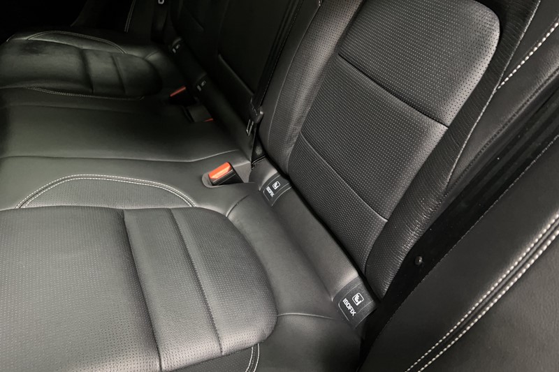 2024 (24) JAGUAR F-PACE 2.0 D200 R-Dynamic SE Black 5dr Auto AWD 5272987