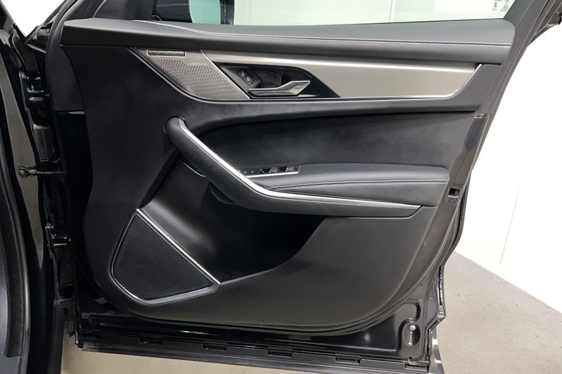 2024 (24) JAGUAR F-PACE 2.0 D200 R-Dynamic SE Black 5dr Auto AWD 5272957