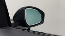 2024 (24) JAGUAR F-PACE 2.0 D200 R-Dynamic SE Black 5dr Auto AWD 5272960