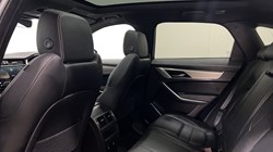 2024 (24) JAGUAR F-PACE 2.0 D200 R-Dynamic SE Black 5dr Auto AWD 5272985