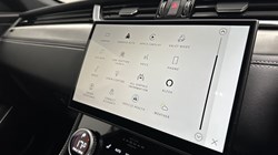 2024 (24) JAGUAR F-PACE 2.0 D200 R-Dynamic SE Black 5dr Auto AWD 5267501