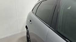 2024 (24) JAGUAR F-PACE 2.0 D200 R-Dynamic SE Black 5dr Auto AWD 5267519