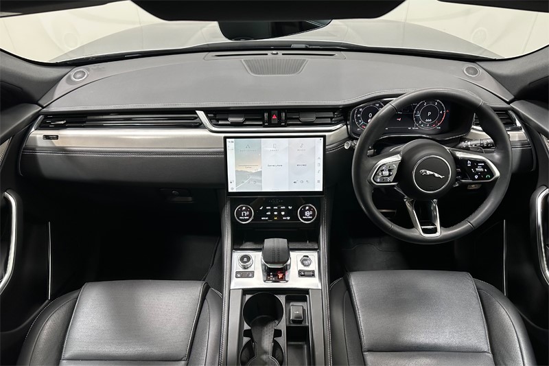 2024 (24) JAGUAR F-PACE 2.0 D200 R-Dynamic SE Black 5dr Auto AWD 5267480