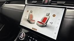 2024 (24) JAGUAR F-PACE 2.0 D200 R-Dynamic SE Black 5dr Auto AWD 5267502