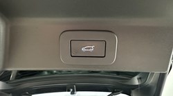 2024 (24) JAGUAR F-PACE 2.0 D200 R-Dynamic SE Black 5dr Auto AWD 5267516