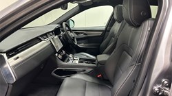 2024 (24) JAGUAR F-PACE 2.0 D200 R-Dynamic SE Black 5dr Auto AWD 5267474