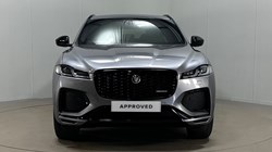 2024 (24) JAGUAR F-PACE 2.0 D200 R-Dynamic SE Black 5dr Auto AWD 5267478