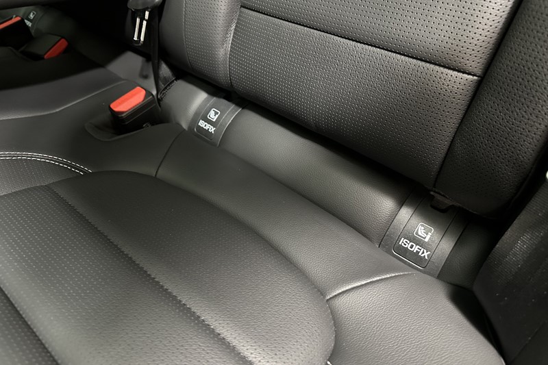 2024 (24) JAGUAR F-PACE 2.0 D200 R-Dynamic SE Black 5dr Auto AWD 5267512