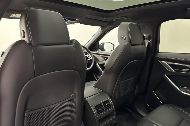 2024 (24) JAGUAR F-PACE 2.0 D200 R-Dynamic SE Black 5dr Auto AWD 5267509