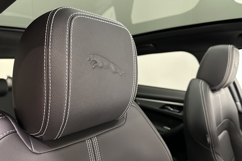 2024 (24) JAGUAR F-PACE 2.0 D200 R-Dynamic SE Black 5dr Auto AWD 5267491