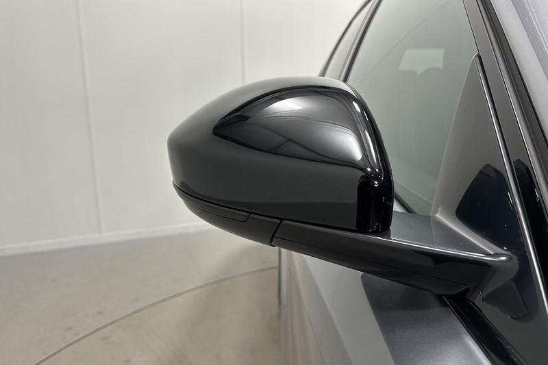 2024 (24) JAGUAR F-PACE 2.0 D200 R-Dynamic SE Black 5dr Auto AWD 5267521