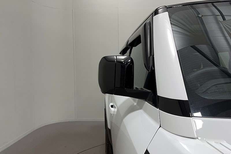 2025 (25) LAND ROVER DEFENDER 3.0 D250 X-Dynamic SE 110 5dr Auto 5268575