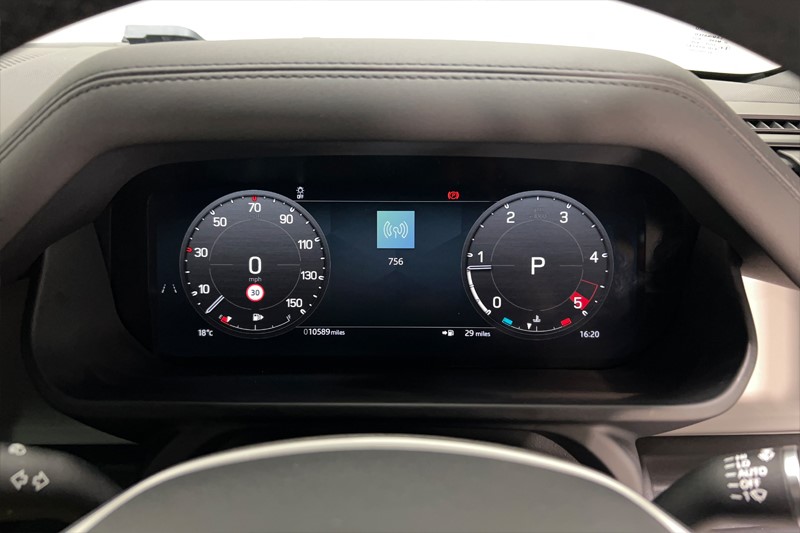 2025 (25) LAND ROVER DEFENDER 3.0 D250 X-Dynamic SE 110 5dr Auto 5268546