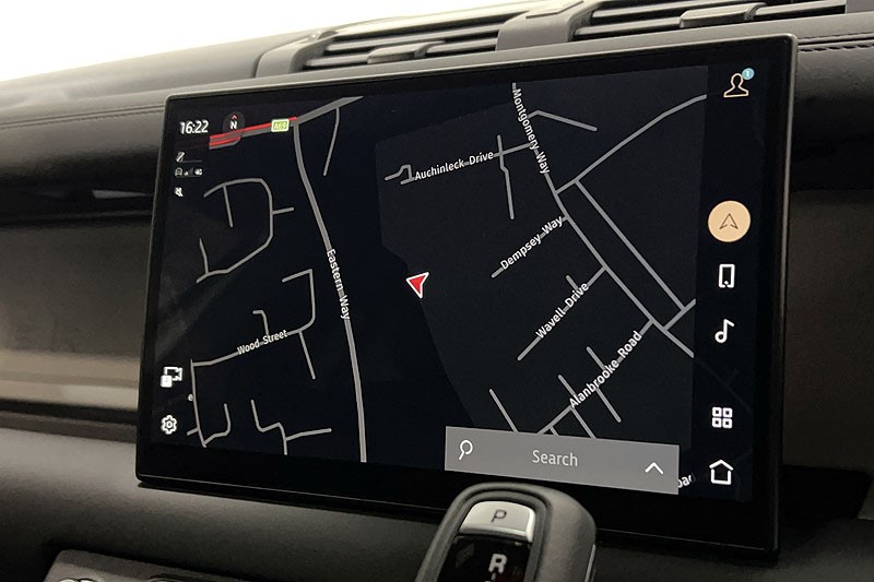 2025 (25) LAND ROVER DEFENDER 3.0 D250 X-Dynamic SE 110 5dr Auto 5268552