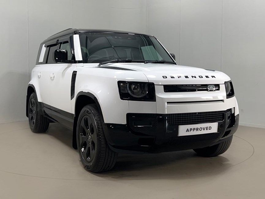 2025 (25) LAND ROVER DEFENDER 3.0 D250 X-Dynamic SE 110 5dr Auto