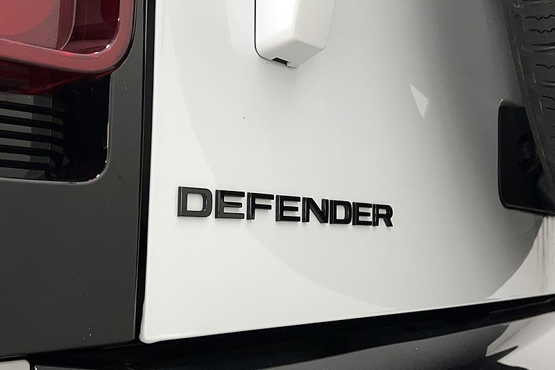 2025 (25) LAND ROVER DEFENDER 3.0 D250 X-Dynamic SE 110 5dr Auto 5268570