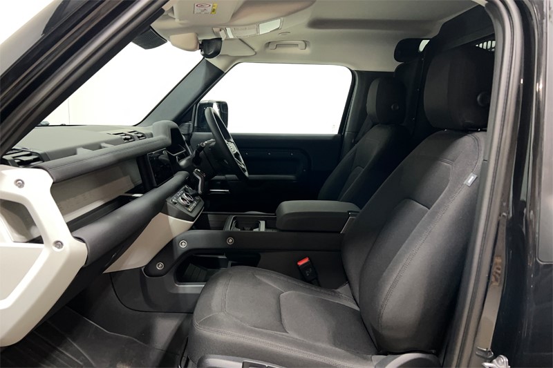 2023 (23) LAND ROVER COMMERCIAL DEFENDER 3.0 D250 Hard Top Auto 5283805