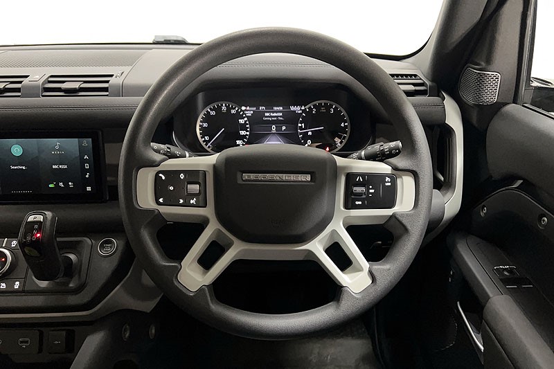 2023 (23) LAND ROVER COMMERCIAL DEFENDER 3.0 D250 Hard Top Auto 5283823