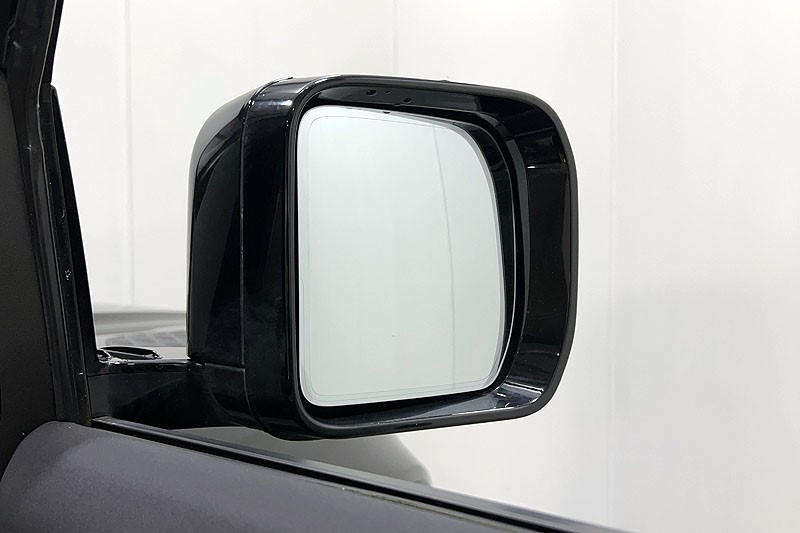 2023 (23) LAND ROVER COMMERCIAL DEFENDER 3.0 D250 Hard Top Auto 5283818