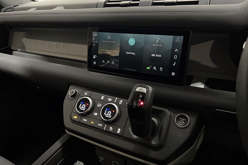 2023 (23) LAND ROVER COMMERCIAL DEFENDER 3.0 D250 Hard Top Auto 5283827