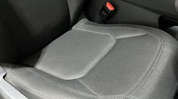 2023 (23) LAND ROVER COMMERCIAL DEFENDER 3.0 D250 Hard Top Auto 5283820