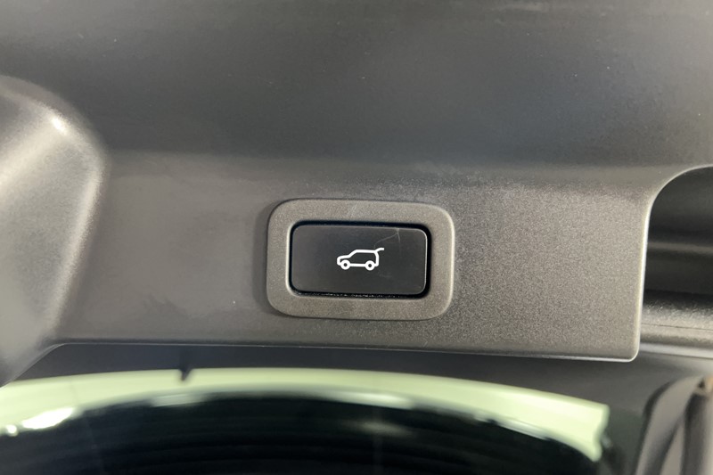 2021 (21) JAGUAR F-PACE 2.0 D200 R-Dynamic S 5dr Auto AWD 5273838