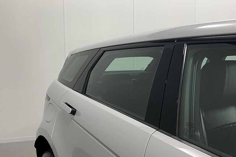 2019 (69) LAND ROVER RANGE ROVER EVOQUE 2.0 D150 R-Dynamic S 5dr 2WD 5307658