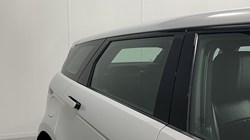 2019 (69) LAND ROVER RANGE ROVER EVOQUE 2.0 D150 R-Dynamic S 5dr 2WD 5307658