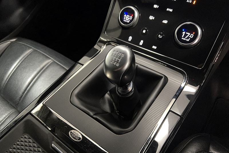 2019 (69) LAND ROVER RANGE ROVER EVOQUE 2.0 D150 R-Dynamic S 5dr 2WD 5307633