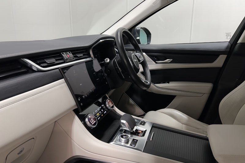 2021 (21) JAGUAR F-PACE 3.0 D300 R-Dynamic SE 5dr Auto AWD 5323716