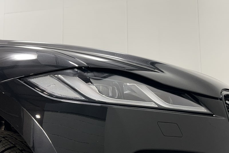 2021 (21) JAGUAR F-PACE 3.0 D300 R-Dynamic SE 5dr Auto AWD 5323734