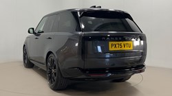 2025 (75) LAND ROVER RANGE ROVER 3.0 D300 SE 4dr Auto 1