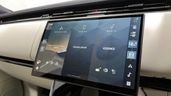 2025 (75) LAND ROVER RANGE ROVER 3.0 D300 SE 4dr Auto 5284021