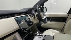 2025 (75) LAND ROVER RANGE ROVER 3.0 D300 SE 4dr Auto 5284033