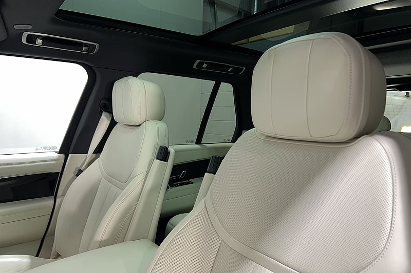 2025 (75) LAND ROVER RANGE ROVER 3.0 D300 SE 4dr Auto 5284034