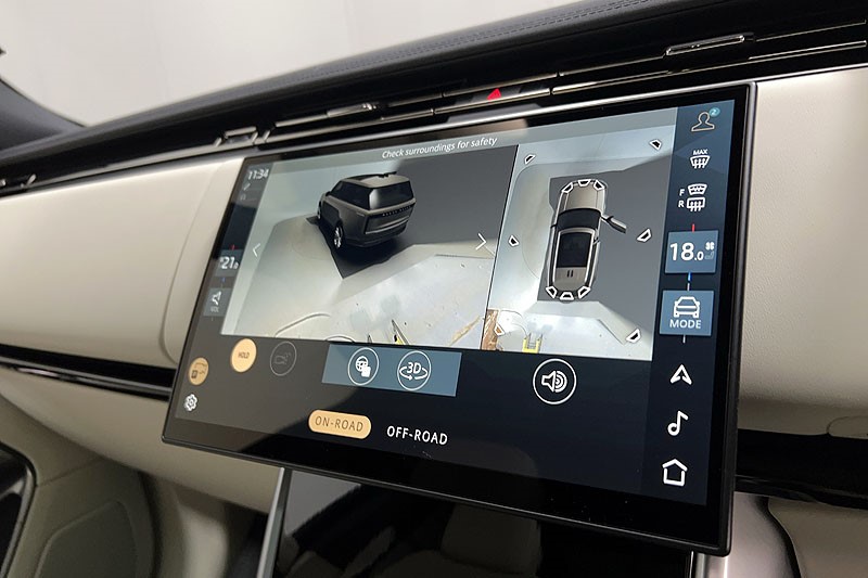 2025 (75) LAND ROVER RANGE ROVER 3.0 D300 SE 4dr Auto 5284024